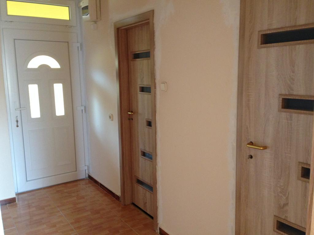 Szechenyi Apartman إغير المظهر الخارجي الصورة
